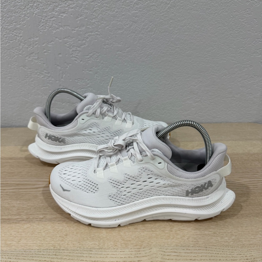 Hoka Kawana, womens